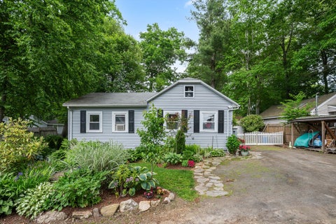 Photo of 12 Hope Way, Rutland, MA 01543 (MLS # 73535436)