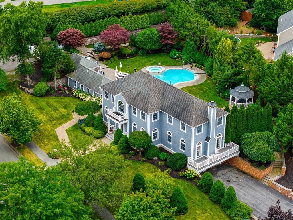 9 Anna Dr, Danvers, MA Photo #5