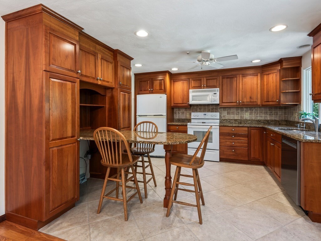 3 Mccarthy Cir
