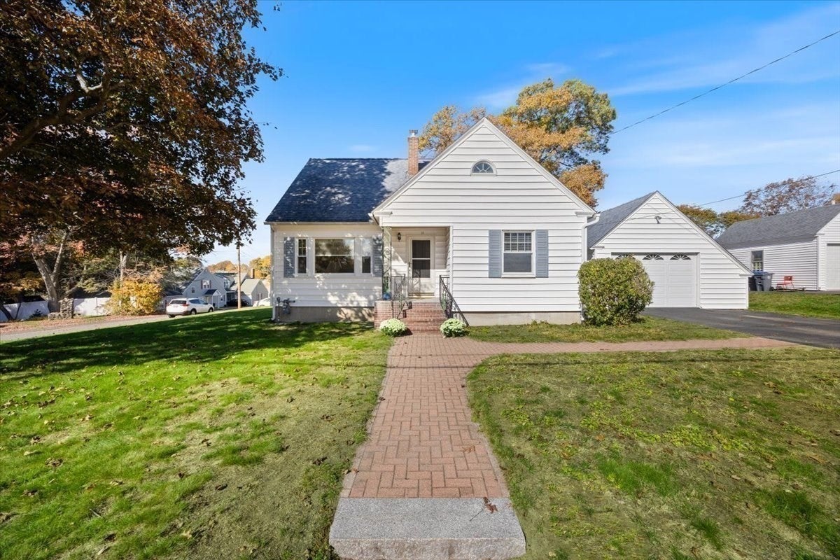 12 Emery St, Methuen, MA, 12 Emery St, Methuen, MA Photo #32