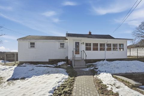 53 Hunter Avenue Marlborough MA 01752