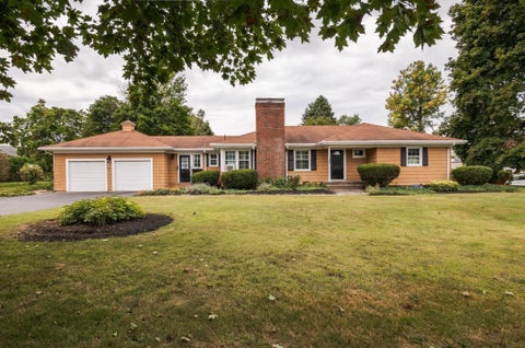 Photo of 140 High Street, Ipswich, MA 01938 (MLS # 73576902)