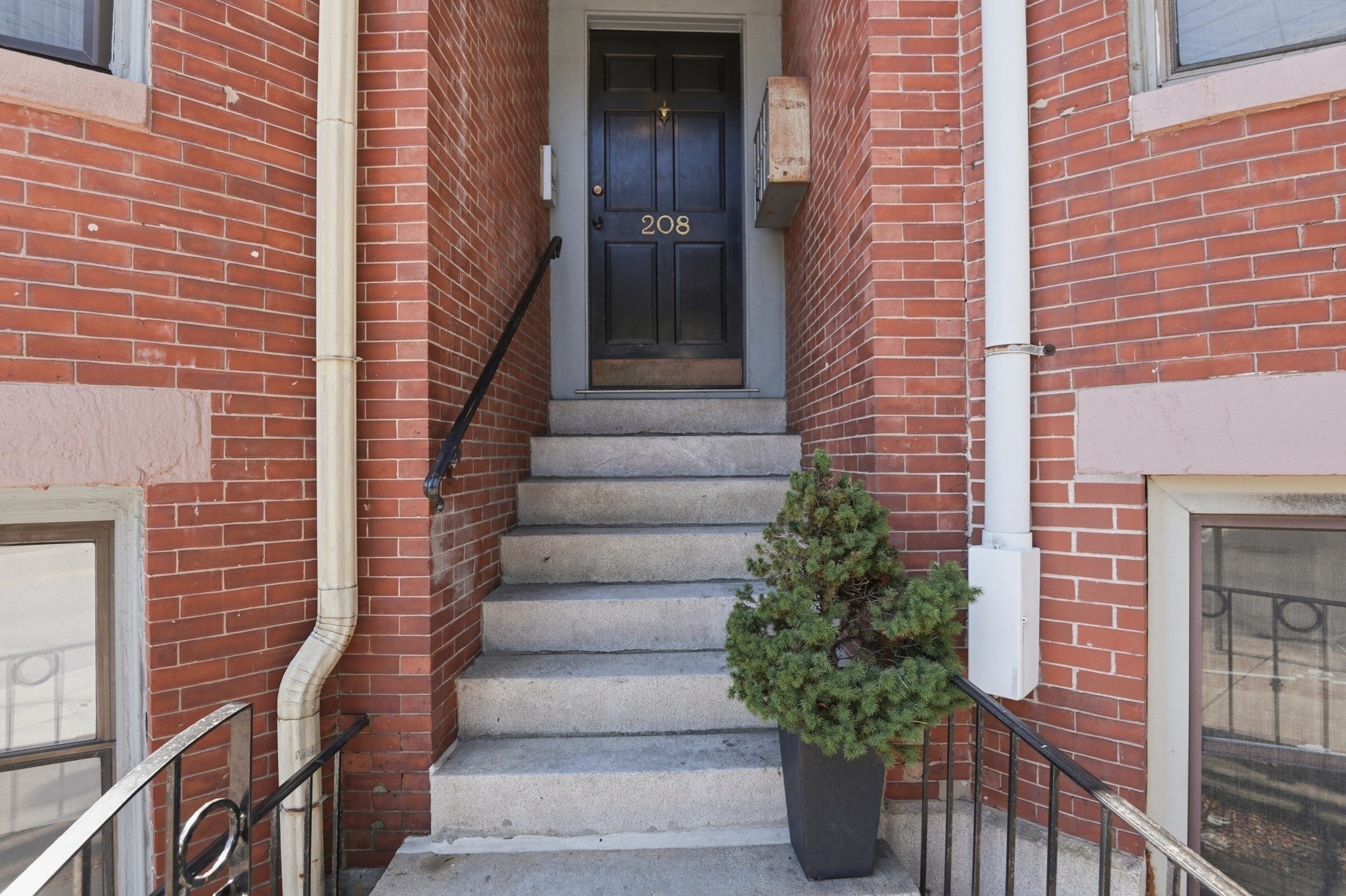 208 Washington Ave #3, Chelsea, MA Photo #10