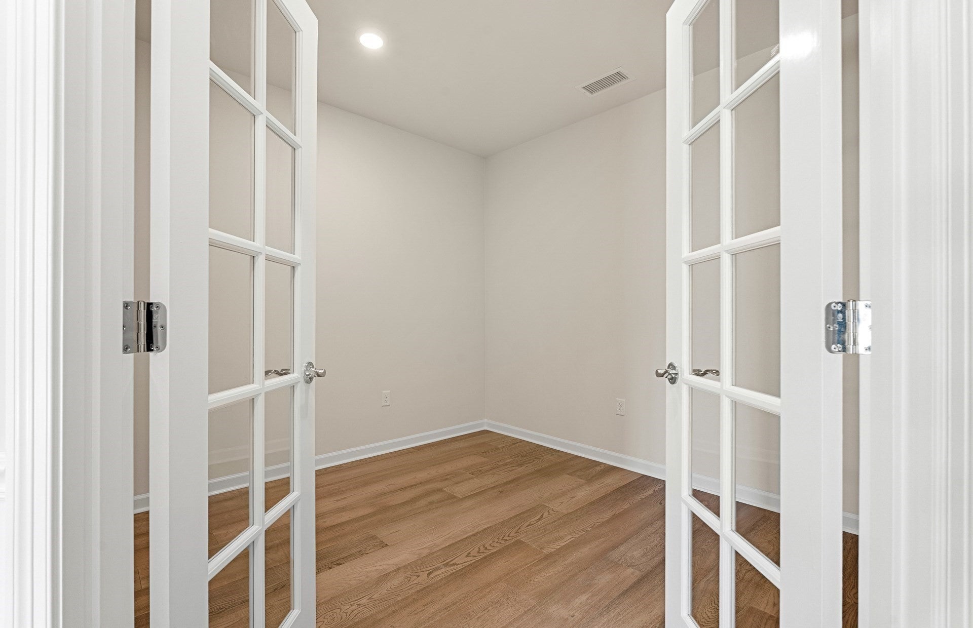 320 Martins Landing 401