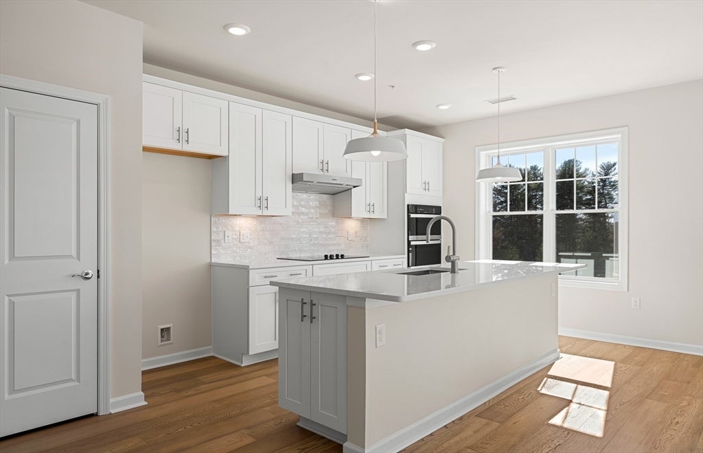 320 Martins Landing 401