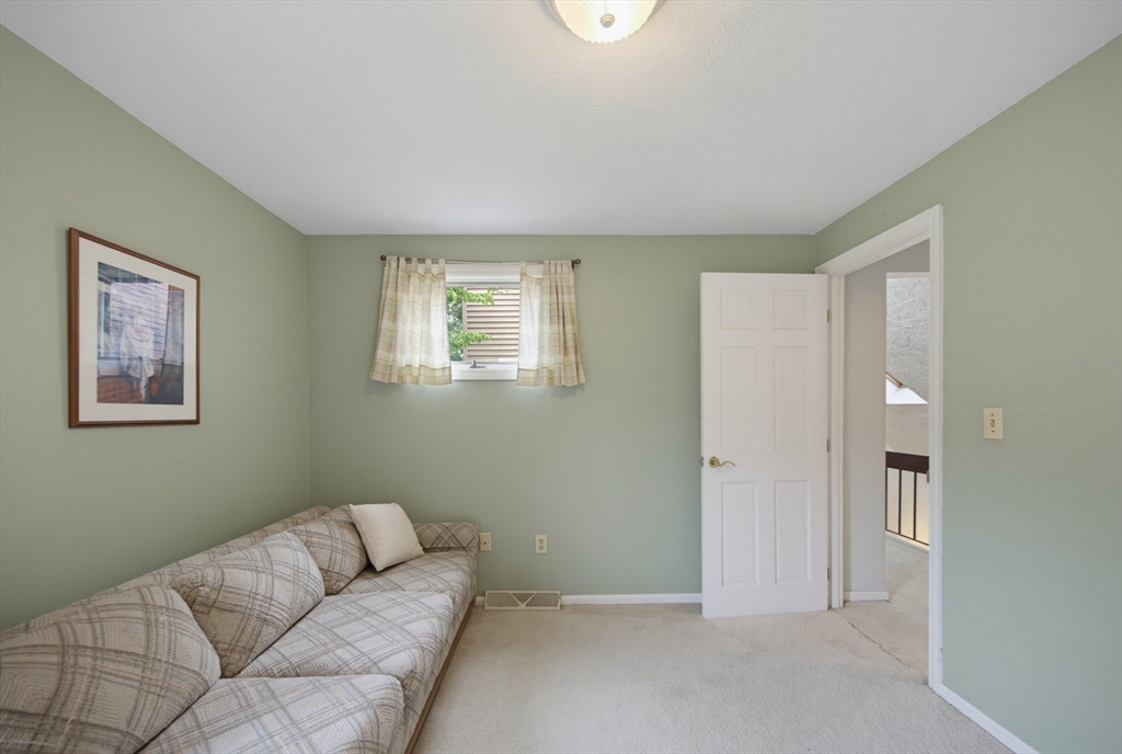 14 Shoreline Dr, Foxboro, MA, 14 Shoreline Dr, Foxboro, MA Photo #28