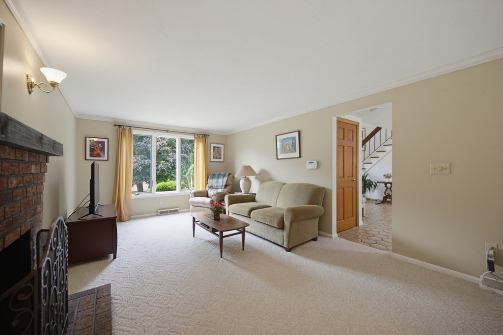 14 Shoreline Dr, Foxboro, MA, 14 Shoreline Dr, Foxboro, MA Photo #19