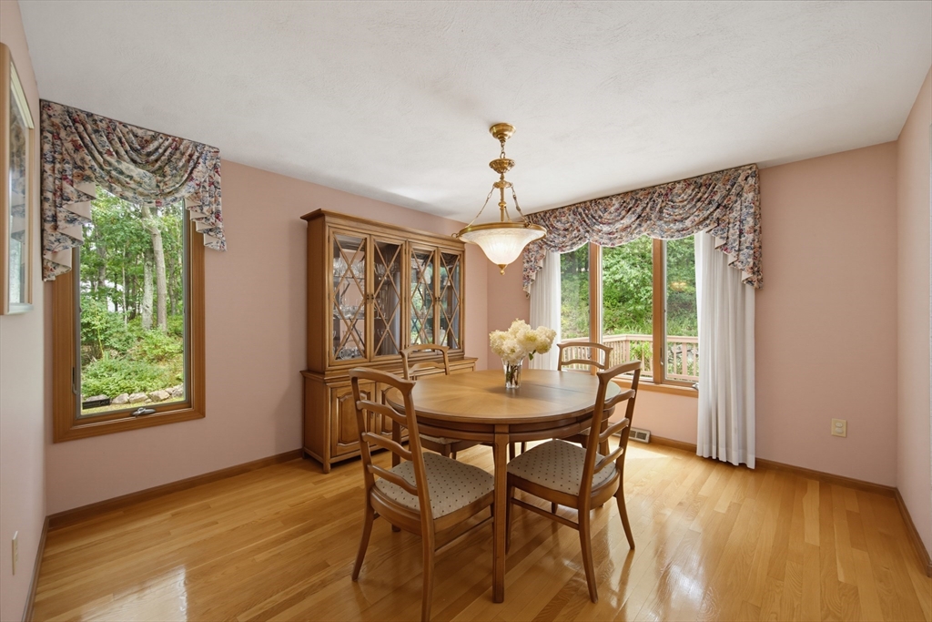 14 Shoreline Dr, Foxboro, MA, 14 Shoreline Dr, Foxboro, MA Photo #6