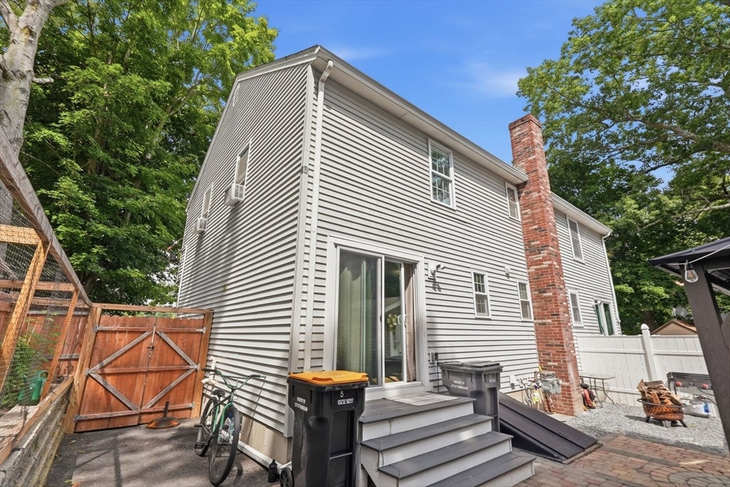 5 Glen St, Framingham, MA, 5 Glen St, Framingham, MA Photo #14