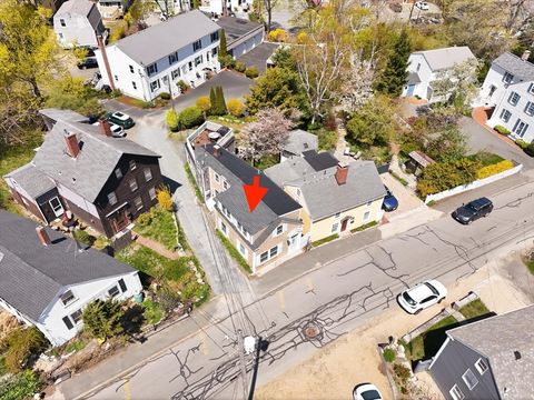 24 High St Rockport MA 01966