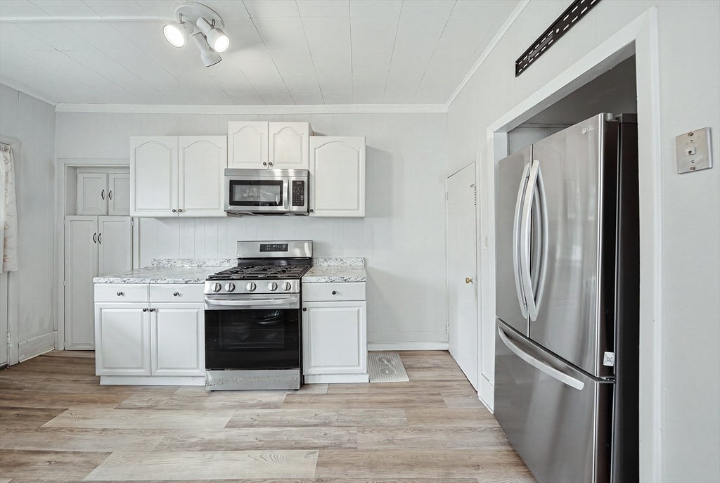 64-66 Kendall St, Lawrence, MA Photo #25