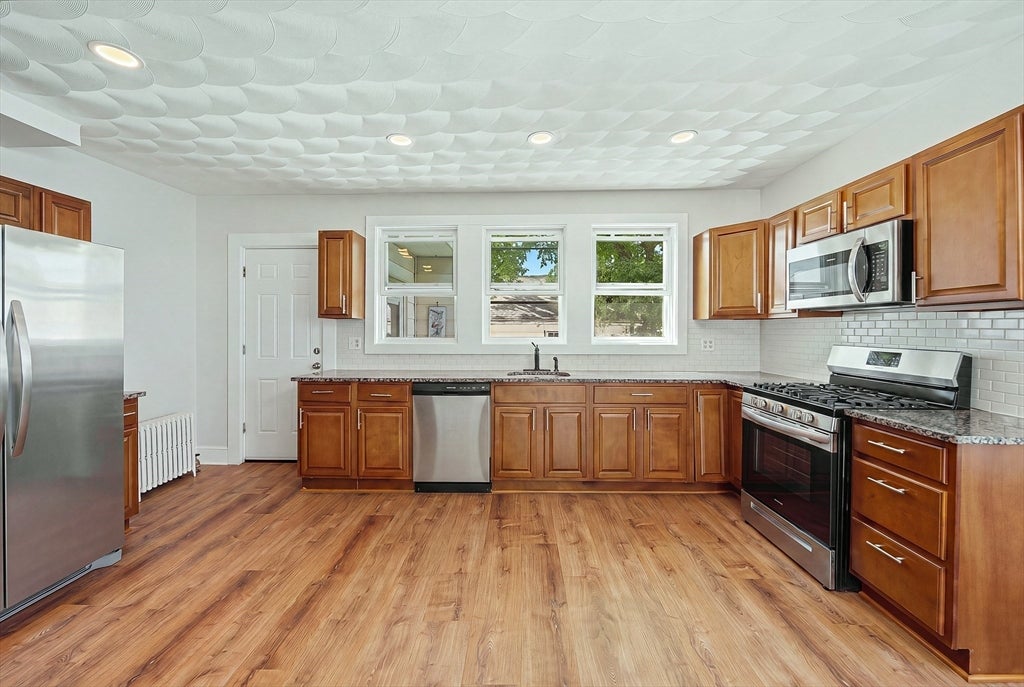 64-66 Kendall St, Lawrence, MA Photo #8