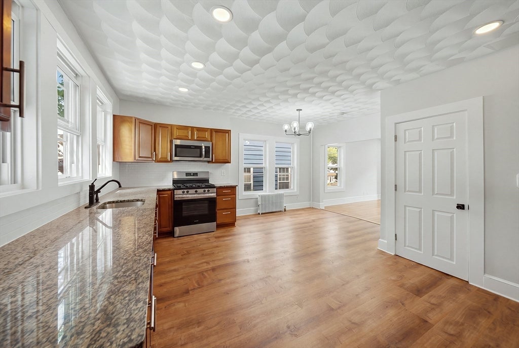 64-66 Kendall St, Lawrence, MA Photo #11