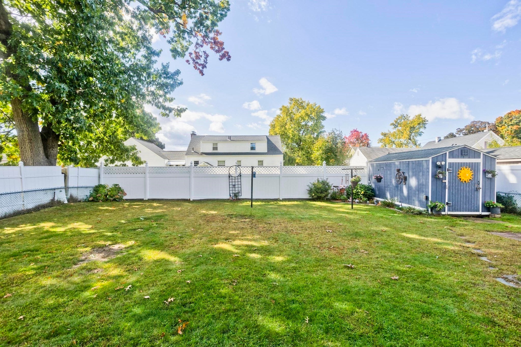 29 Marguerite St, Chicopee, MA, 29 Marguerite St, Chicopee, MA Photo #22