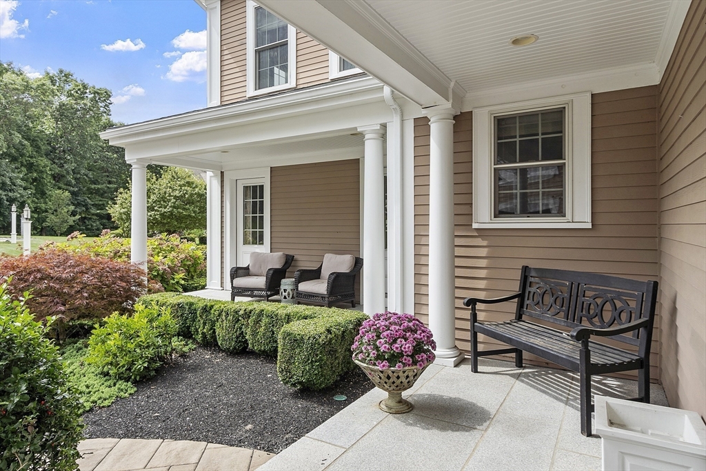 3 Woolsack Drive