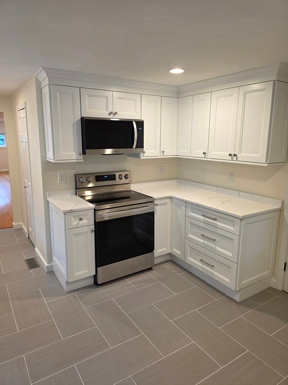 7 Superior Street #1, Swampscott, MA Photo #6