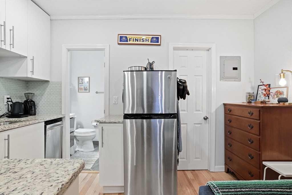 227 Marlborough St 2