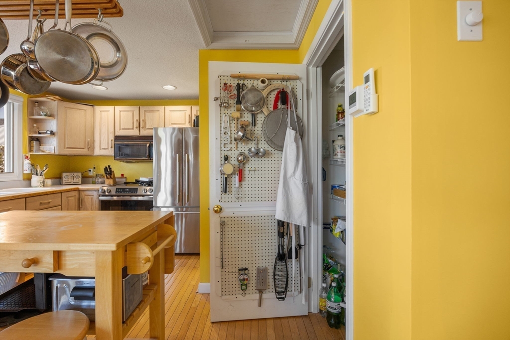 45 Almy Ave, Sandwich, MA Photo #18