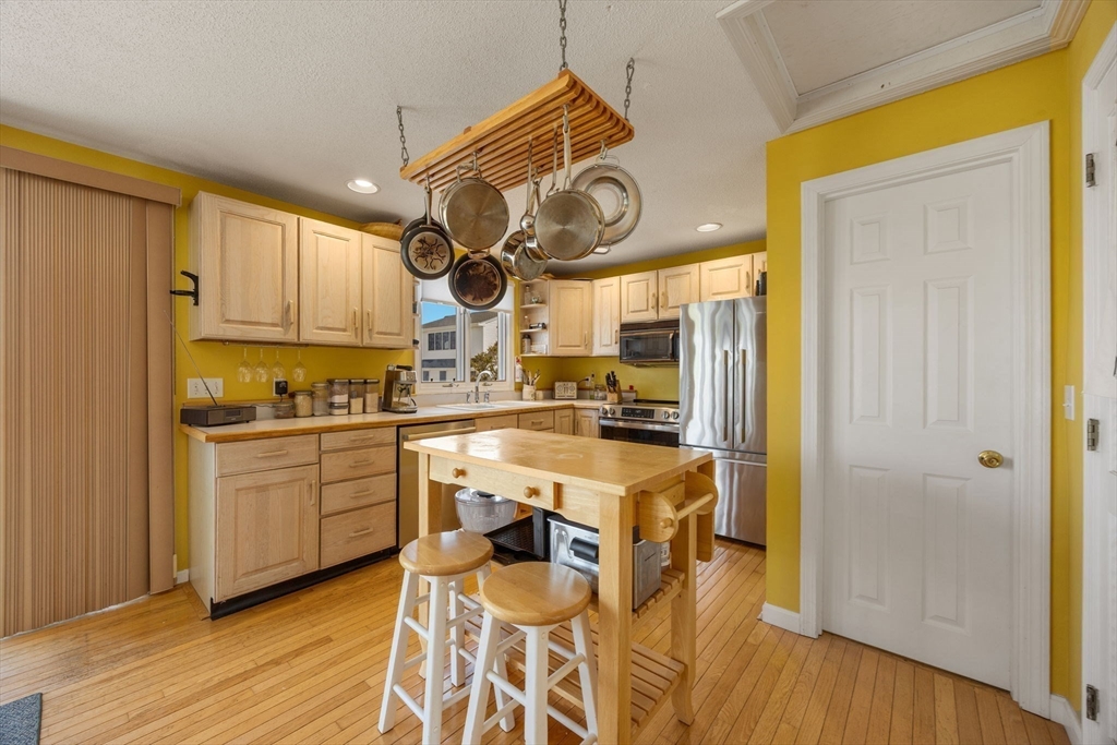45 Almy Ave, Sandwich, MA Photo #9