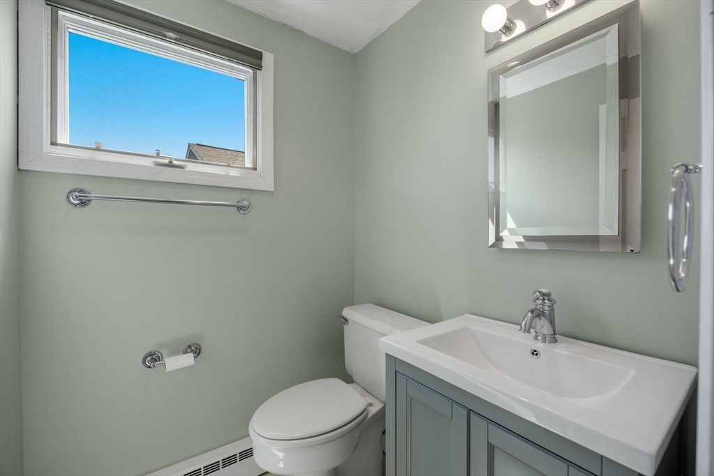 45 Almy Ave, Sandwich, MA Photo #8