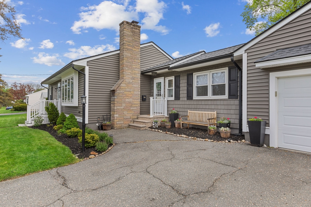 48 Green Hill Ave
