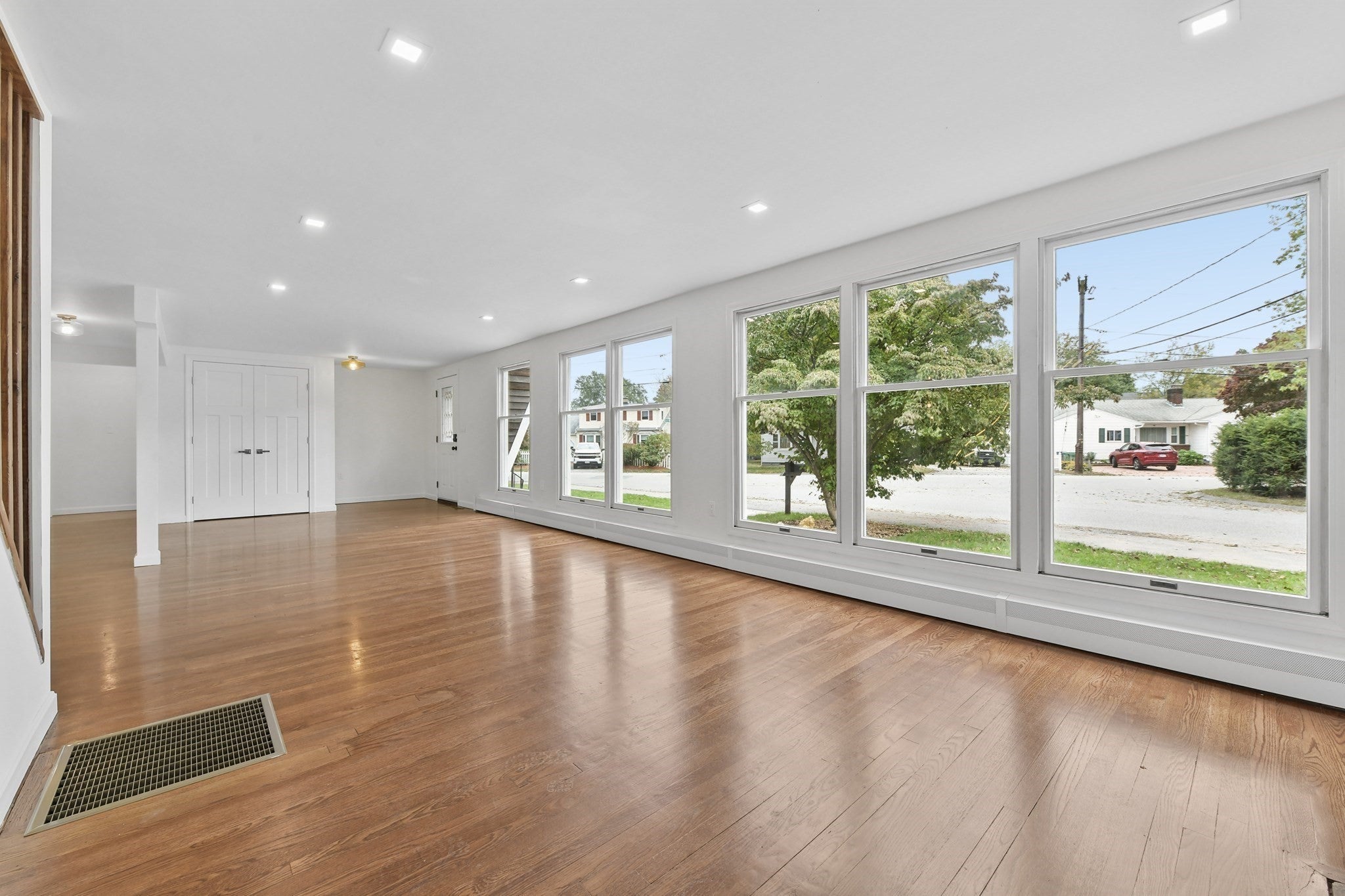 1 Frances Rd