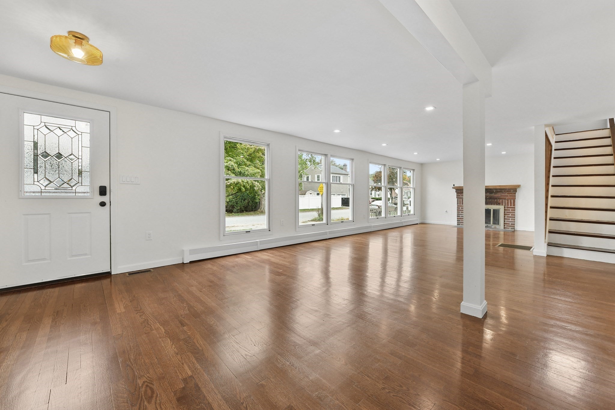 1 Frances Rd