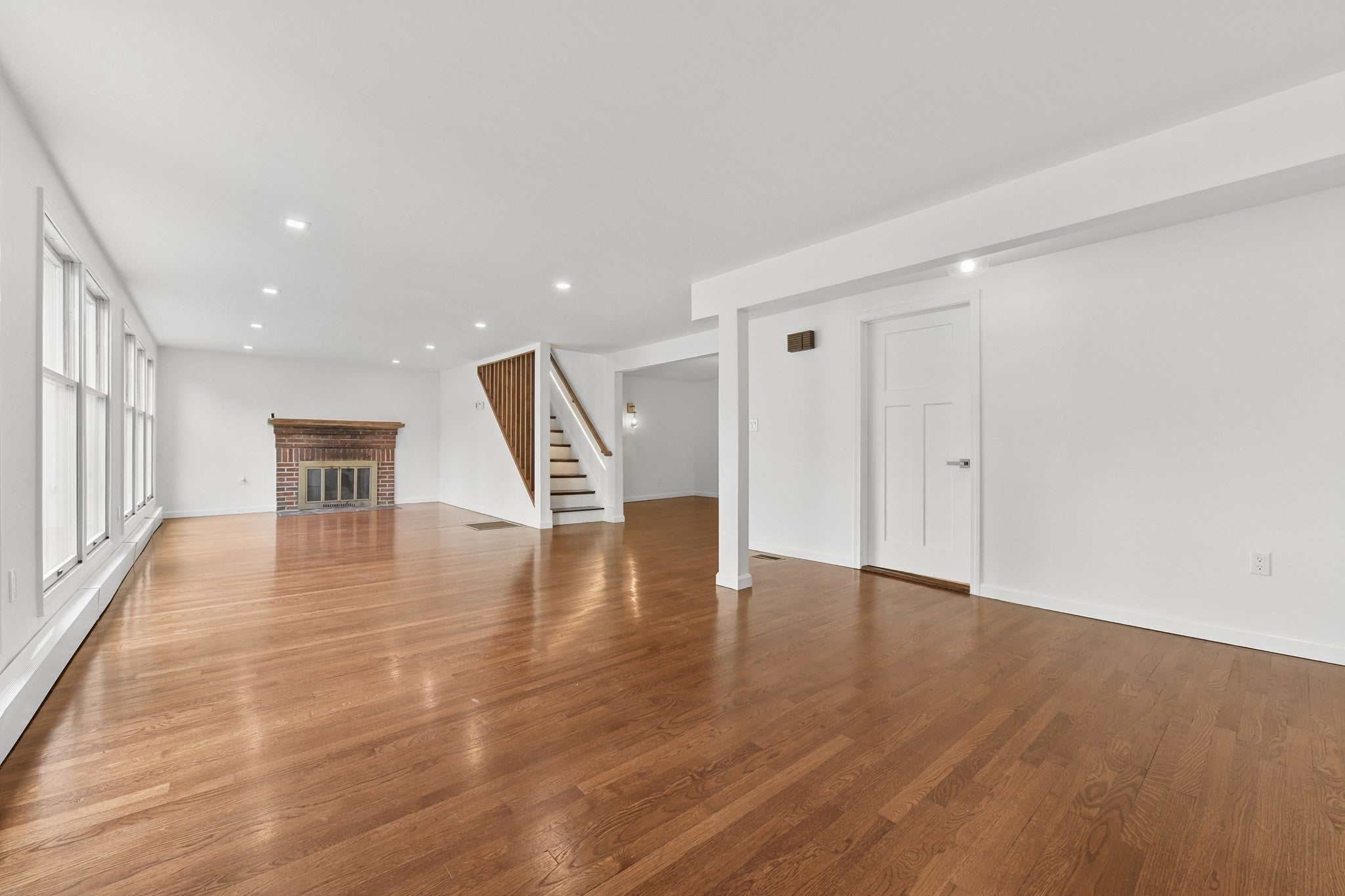 1 Frances Rd