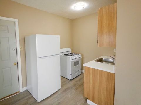 Photo of 25 Oakland Ave #3F, Everett, MA 02149 (MLS # 73495757)