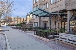 1731 Beacon St #108, Brookline, MA, 1731 Beacon St #108, Brookline, MA Photo #2