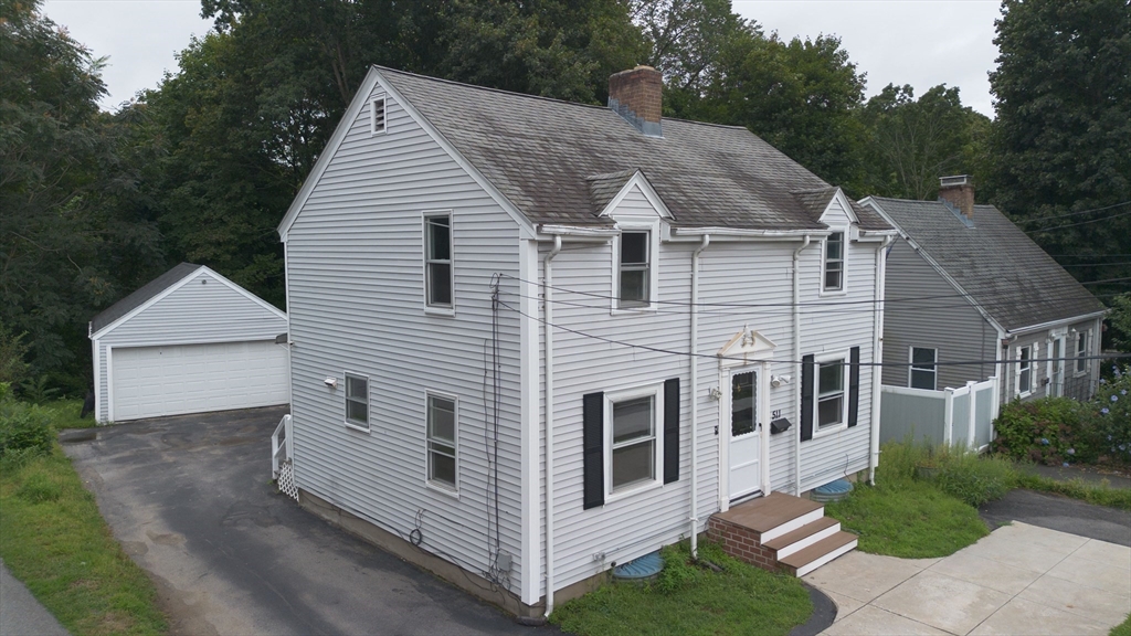 511 Lexington St