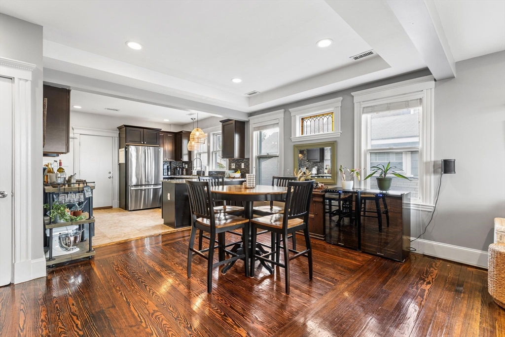 42 Harborview Ave 2