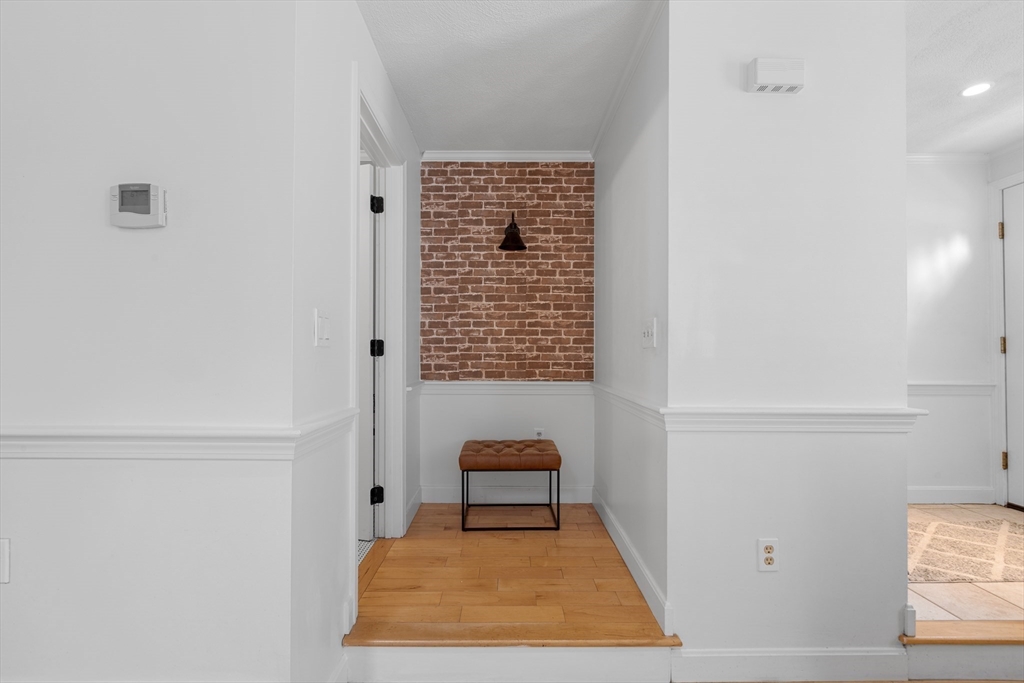406 Wellman Ave 406