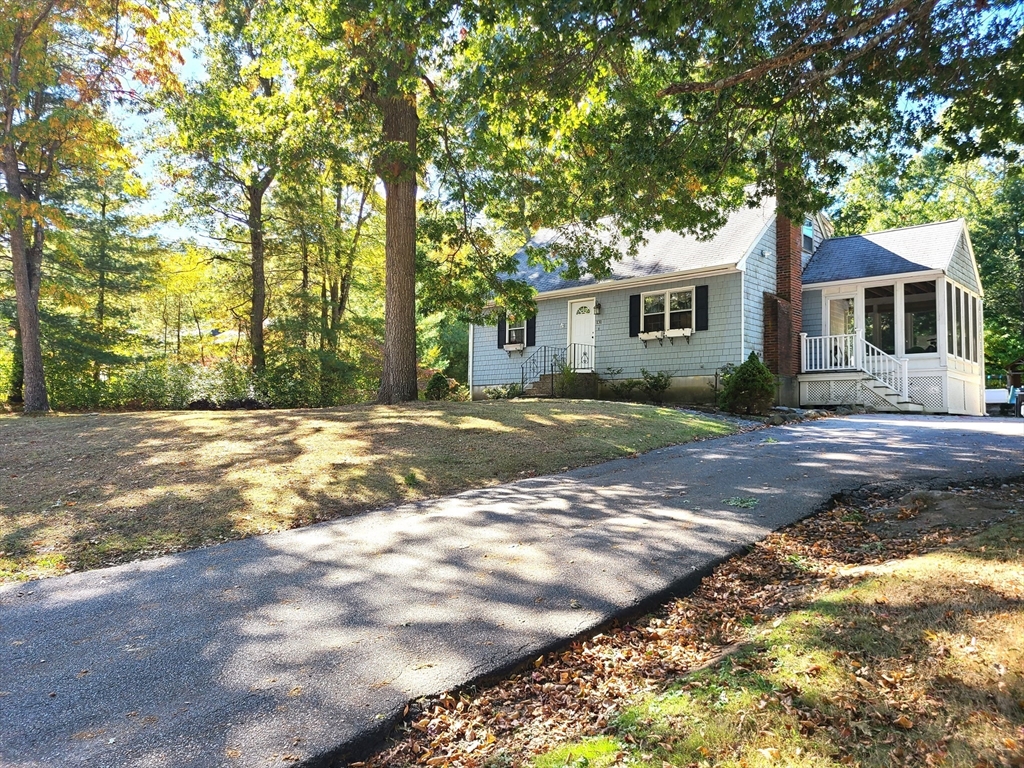131 Holly Ridge Dr