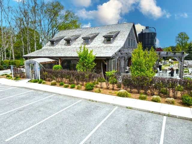 876 East Falmouth Hwy