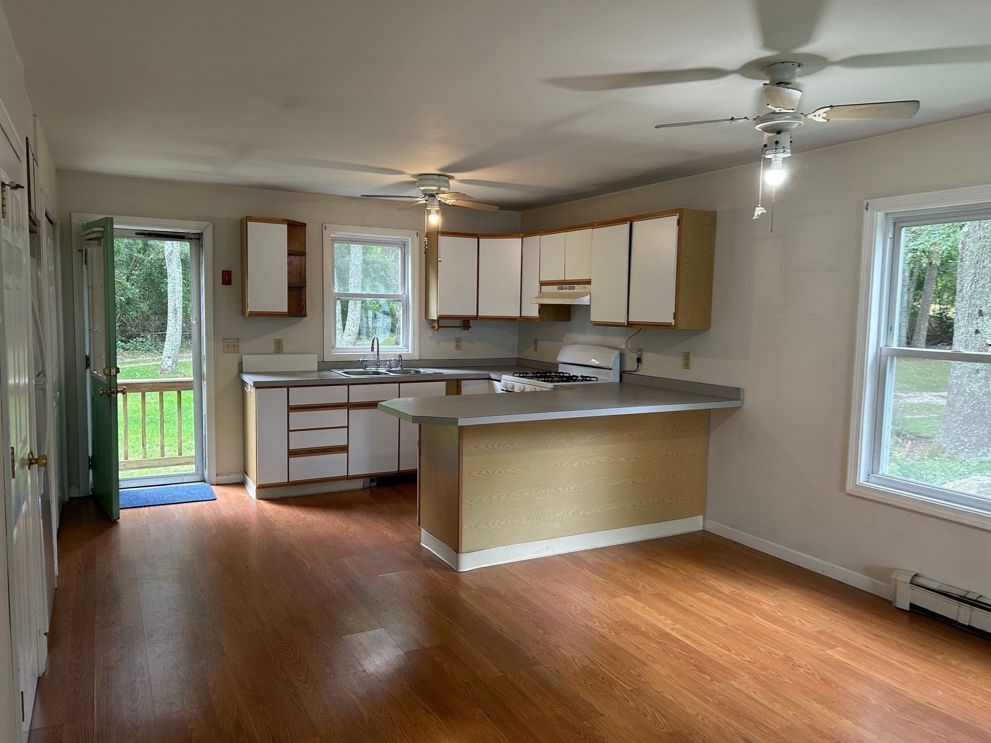 10 Elise Michelle Way, Westport, MA, 10 Elise Michelle Way, Westport, MA Photo #11