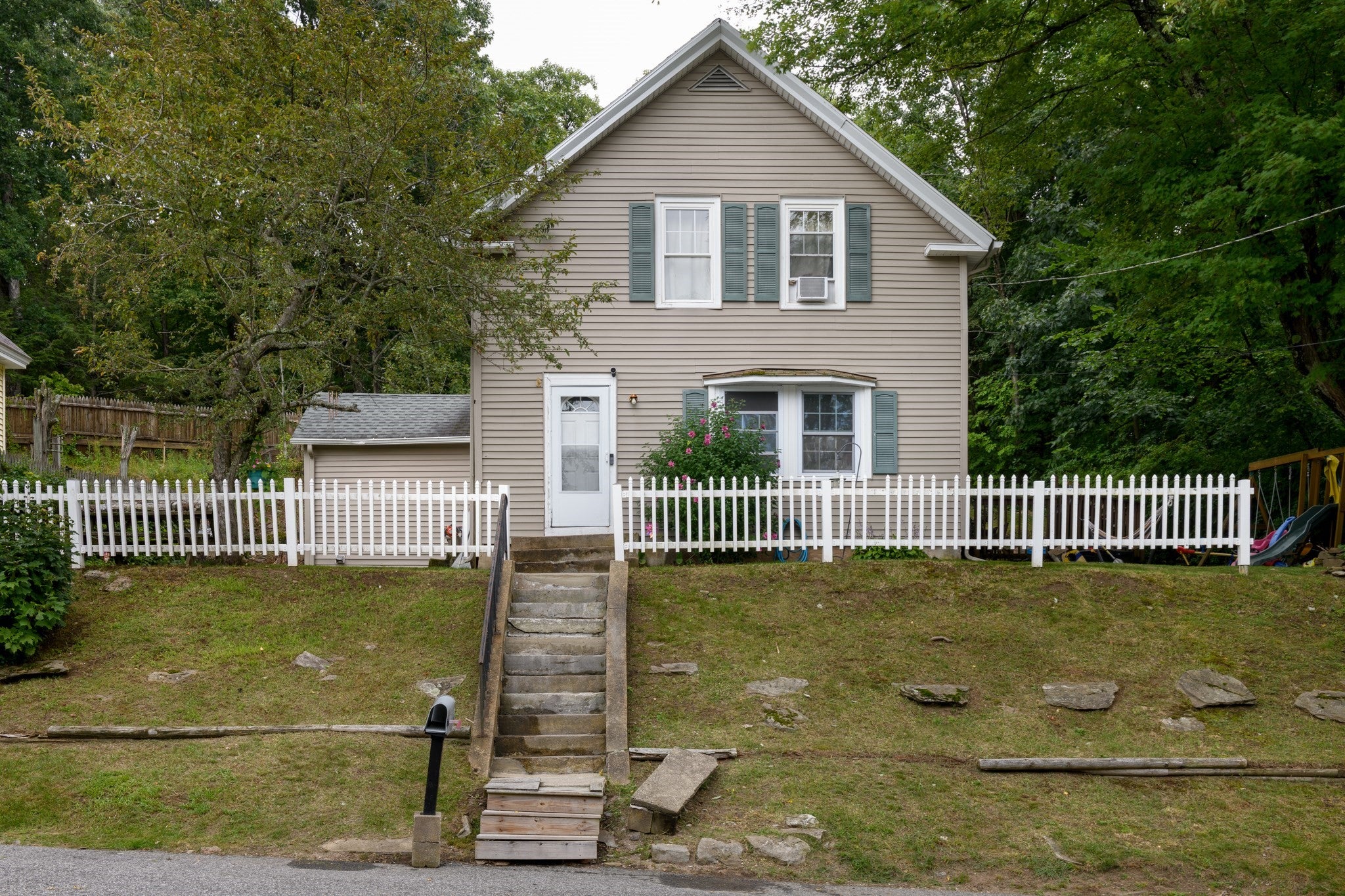 62 Grove St