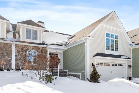 Photo of 31 Crenshaw Lane #31, Andover, MA 01810 (MLS # 73480384)