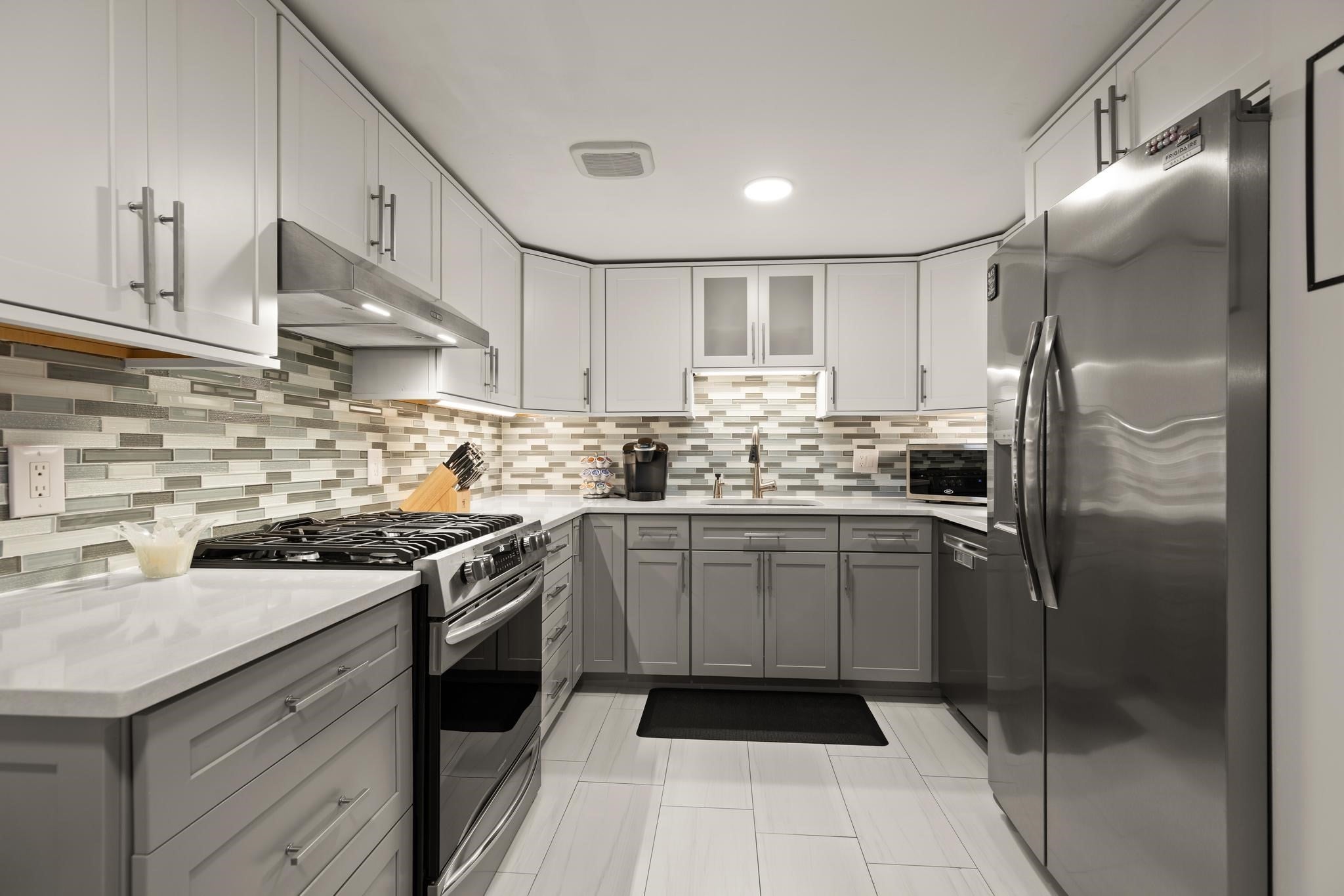 345 Place Ln #345, Woburn, MA, 345 Place Ln #345, Woburn, MA Photo #18