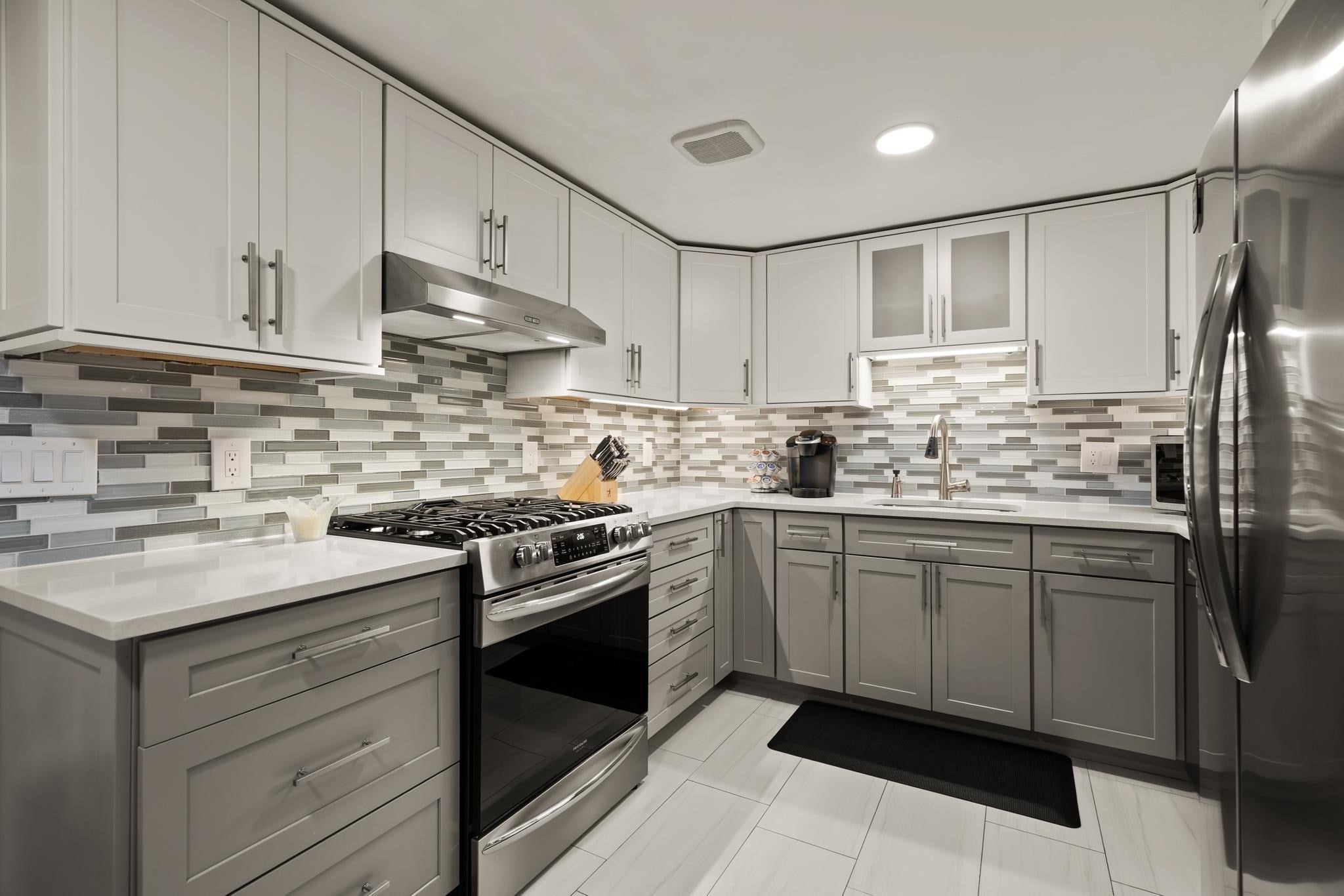 345 Place Ln #345, Woburn, MA, 345 Place Ln #345, Woburn, MA Photo #19
