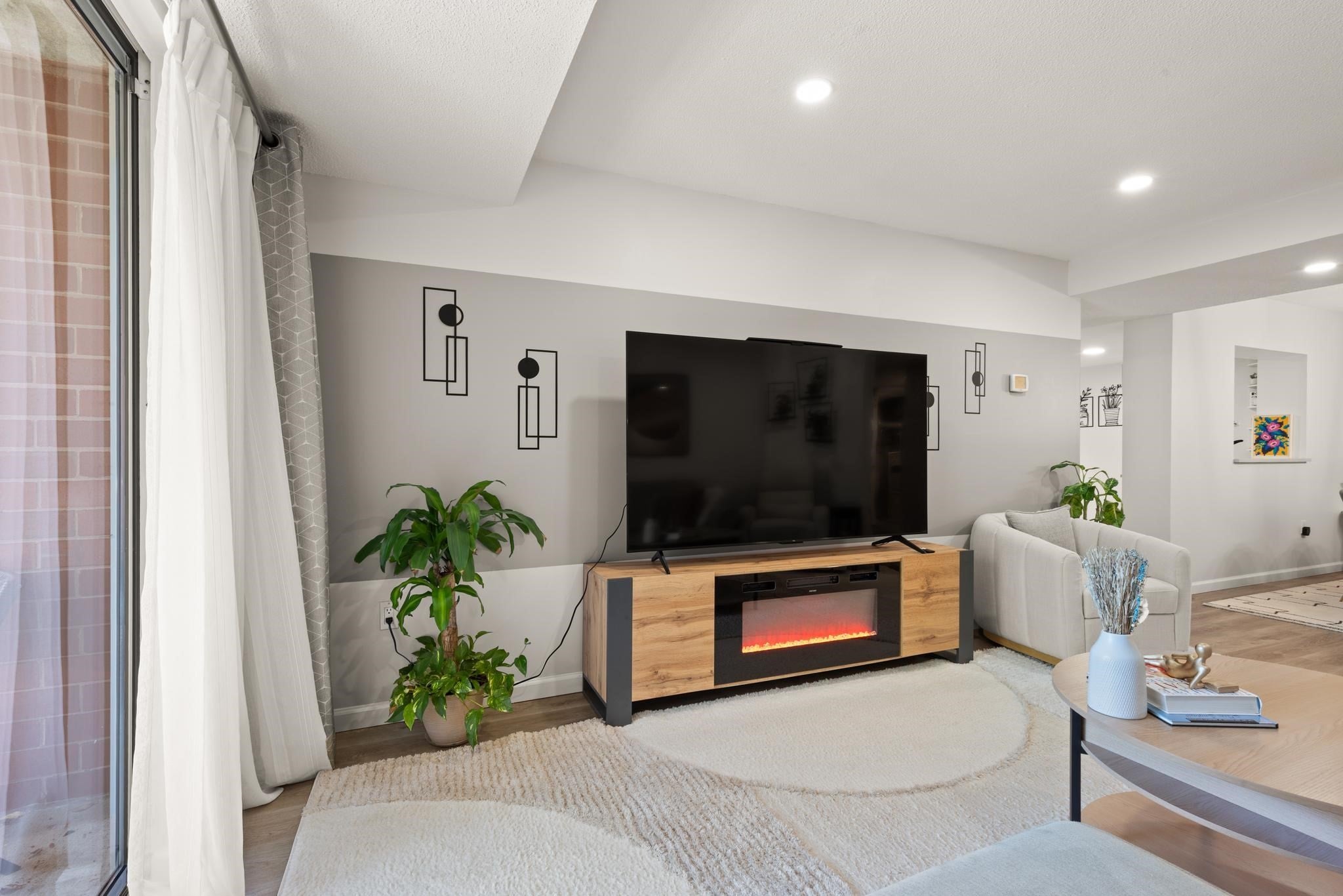 345 Place Ln #345, Woburn, MA, 345 Place Ln #345, Woburn, MA Photo #11