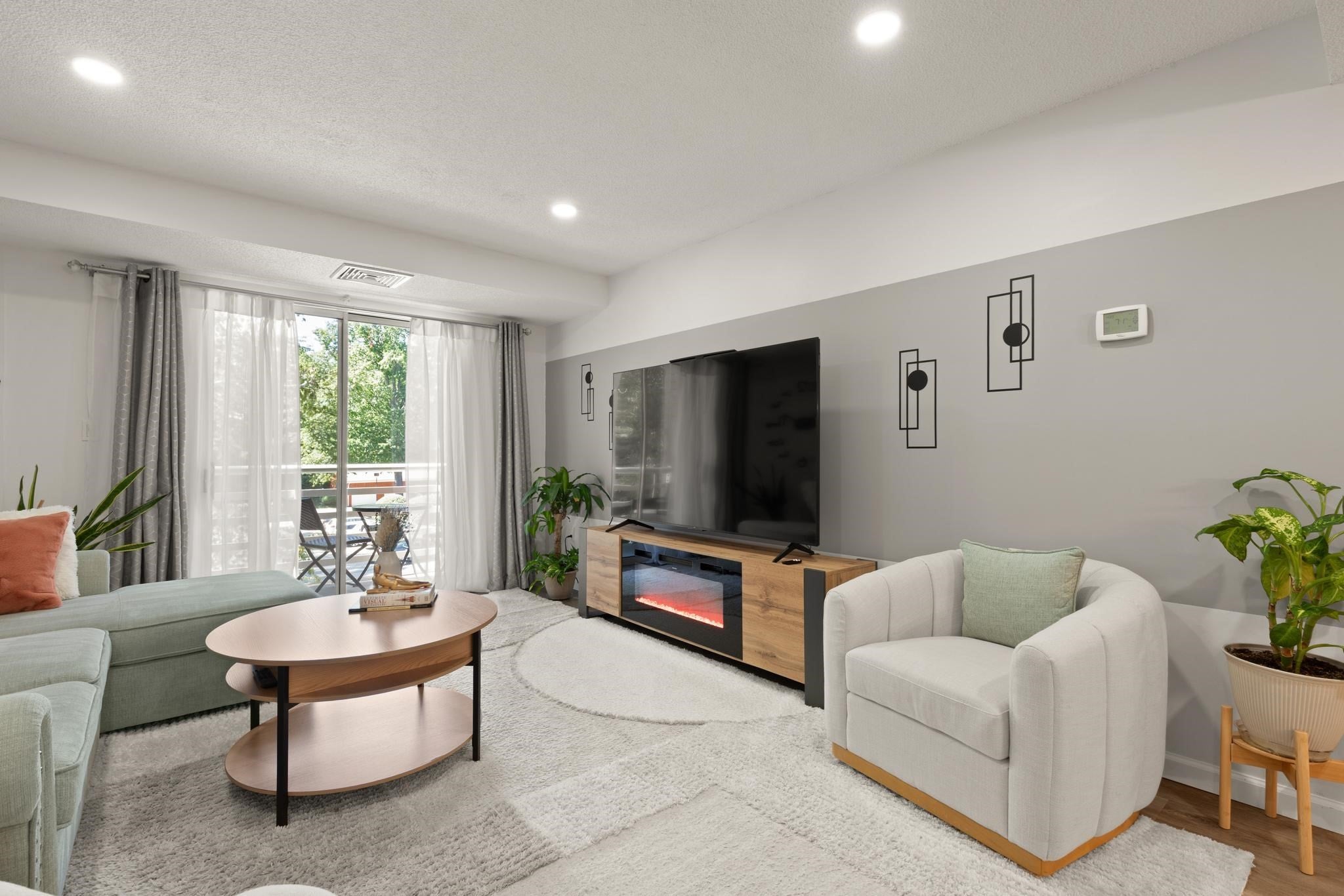 345 Place Ln #345, Woburn, MA, 345 Place Ln #345, Woburn, MA Photo #8