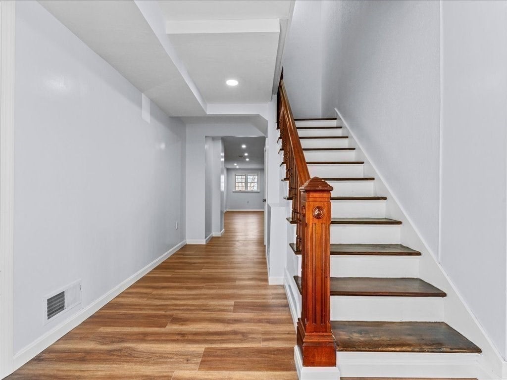 29 Orchard St, Southbridge, MA, 29 Orchard St, Southbridge, MA Photo #17