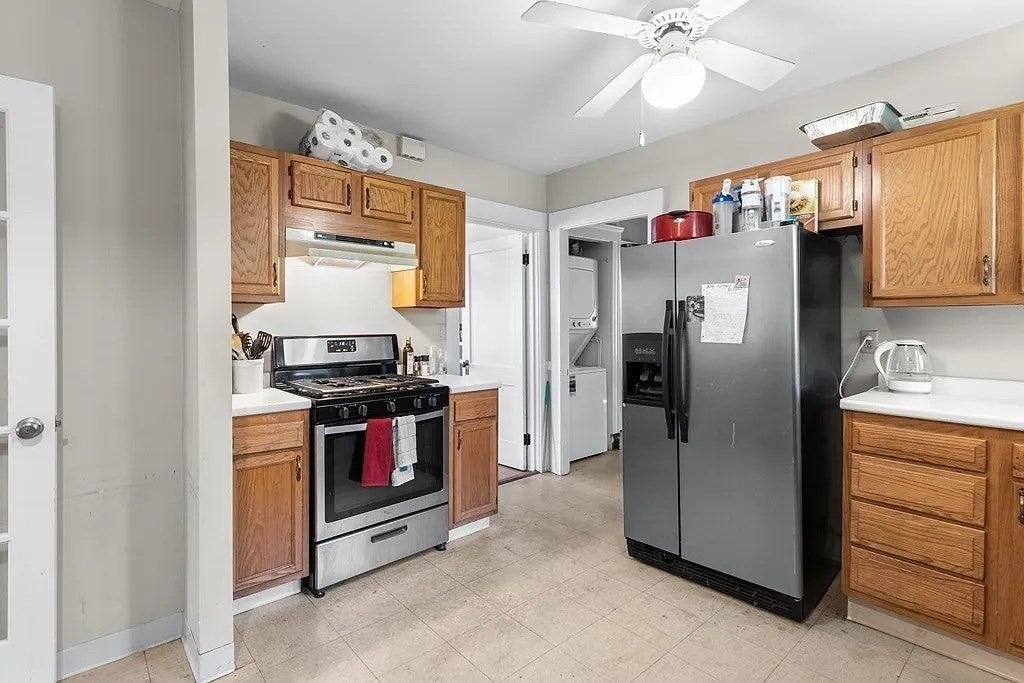 8 Murray Hill Rd #2, Malden, MA, 8 Murray Hill Rd #2, Malden, MA Photo #2