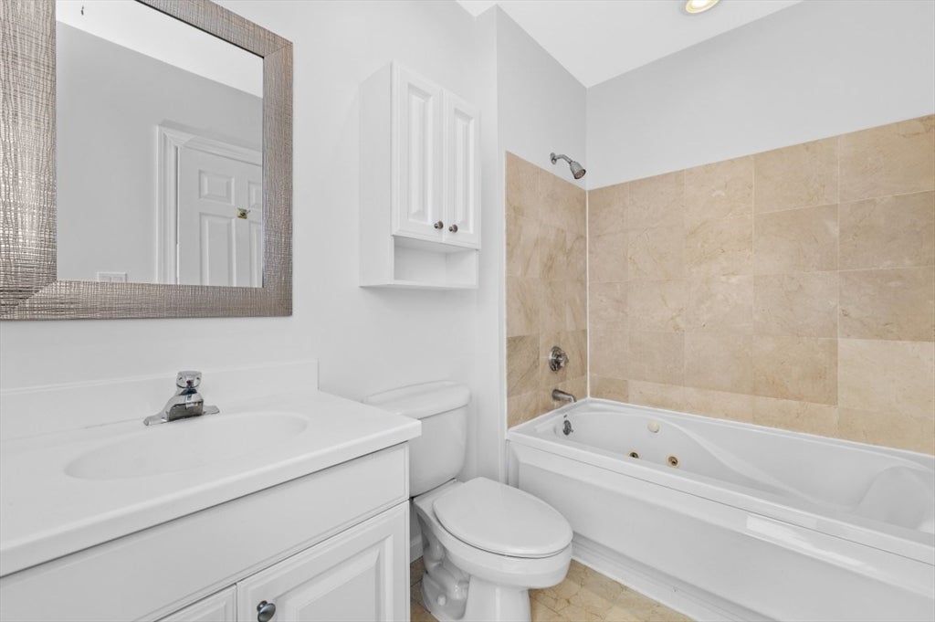 1 Warren St #109, Boston, MA, 1 Warren St #109, Boston, MA Photo #10