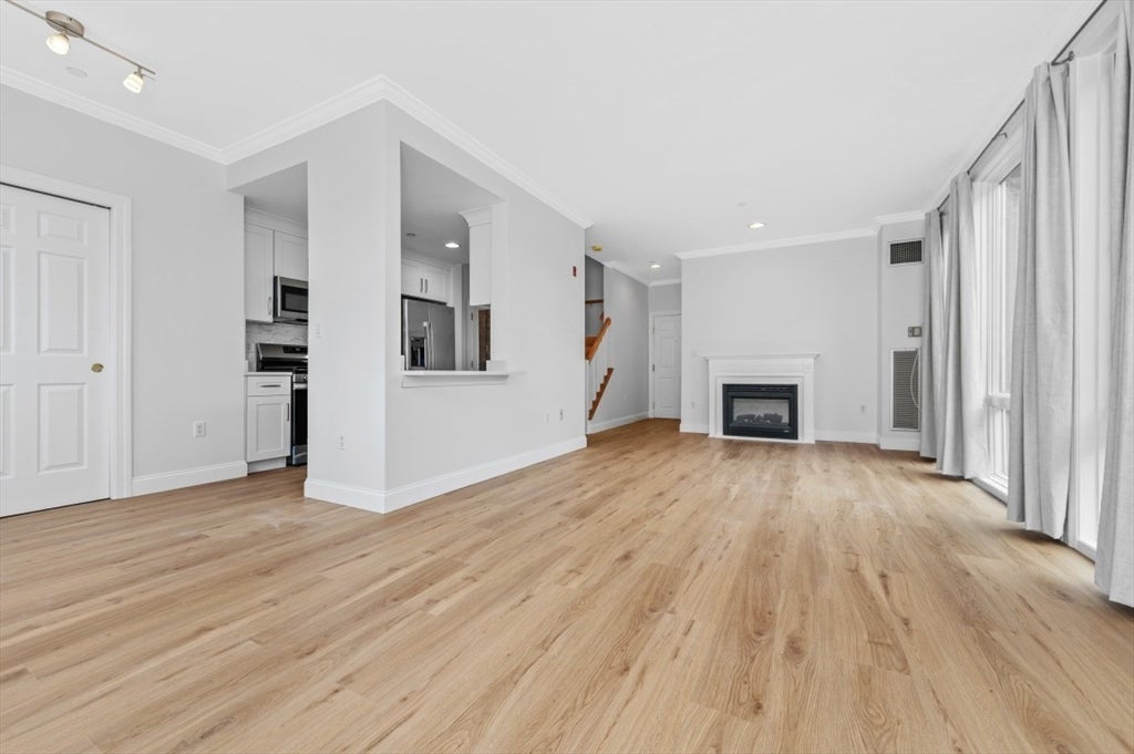 1 Warren St #109, Boston, MA, 1 Warren St #109, Boston, MA Photo #4
