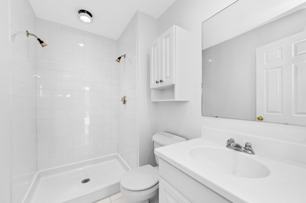 1 Warren St #109, Boston, MA, 1 Warren St #109, Boston, MA Photo #11