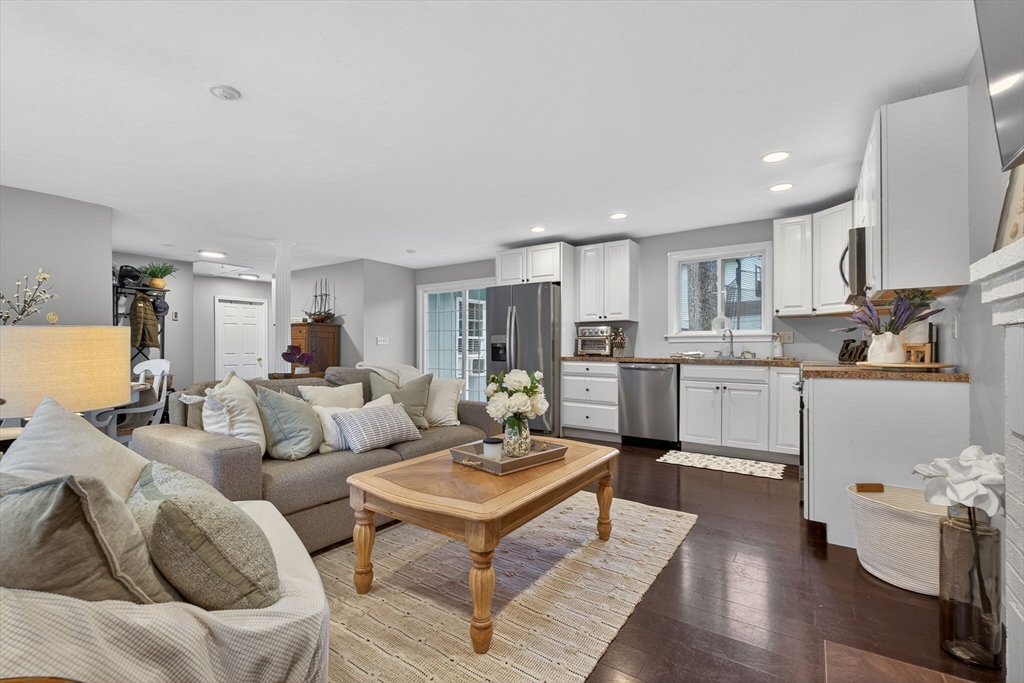 26 Maplewood Ave, Sudbury, MA, 26 Maplewood Ave, Sudbury, MA Photo #6