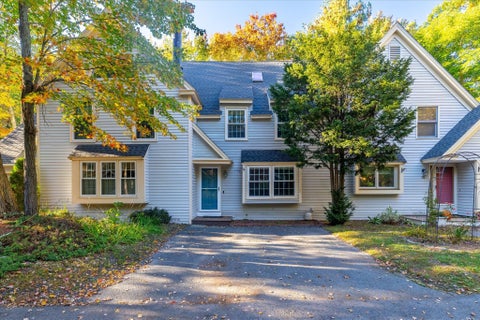 Photo of 111 Brigham St #11B, Hudson, MA 01749 (MLS # 73586430)