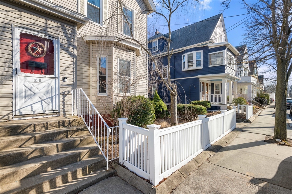 25 Irving Street